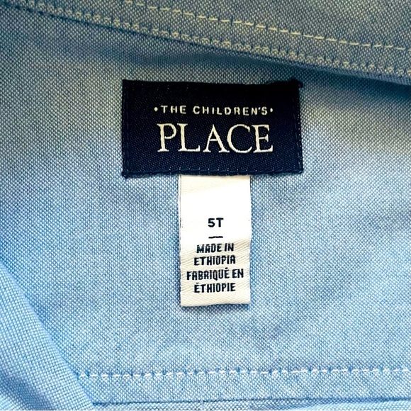 The Children's Place Light Blue cotton button up top shirt Boy 5T short sleeved - Picture 5 of 6